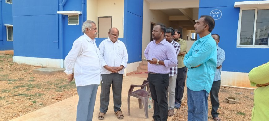 ప్రారంభానికి సిద్ధమైన జీ ప్లస్ త్రీ గృహాలను పరిశీలించిన ఎమ్మెల్యే మహీధర్ రెడ్డి