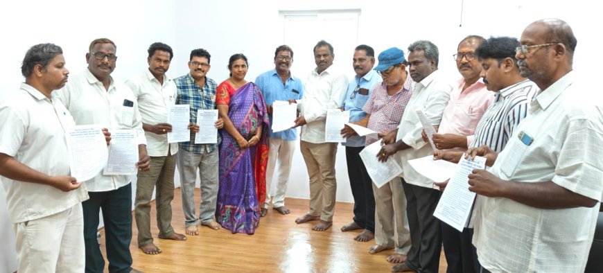 బుర్రా మధుసూదన్ యాదవ్ కు మద్దతుగా ఈనెల 19న నాయి బ్రాహ్మణుల ఆత్మీయ సమావేశం