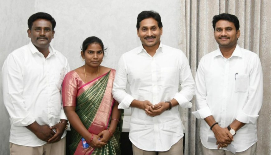పార్టీ విధేయత ప్రామాణికంగా అతి సామాన్యులకి ఎమ్మెల్యే టికెట్ ఇచ్చిన జగన్!