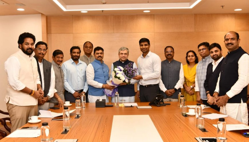 రైల్వే సమస్యలపై కేంద్రమంత్రి తో వేమిరెడ్డి
