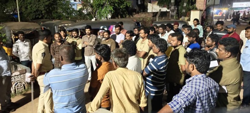పరిమితికి మించి ప్రయాణికులను ఆటోలో ఎక్కిస్తే కఠిన చర్యలు తప్పవు