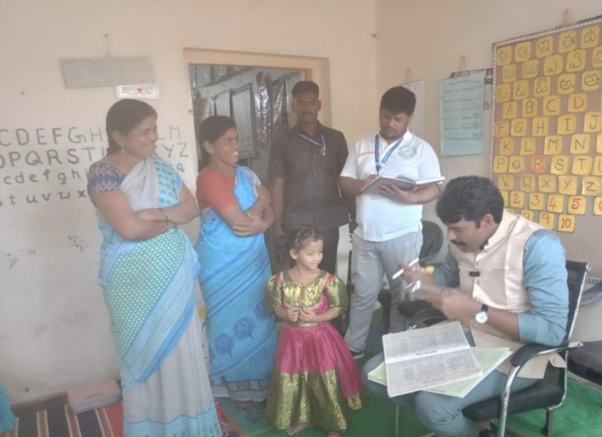 వలేటివారిపాలెం మండలంలో ఫుడ్ కమిషన్ చైర్మన్ పర్యటన
