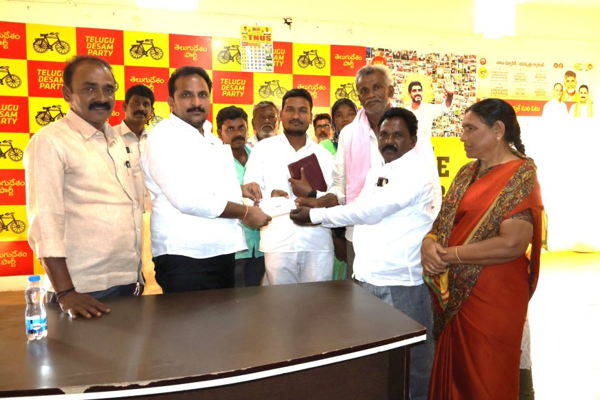 నూతన చర్చి నిర్మాణానికి రూ 1 లక్ష విరాళం