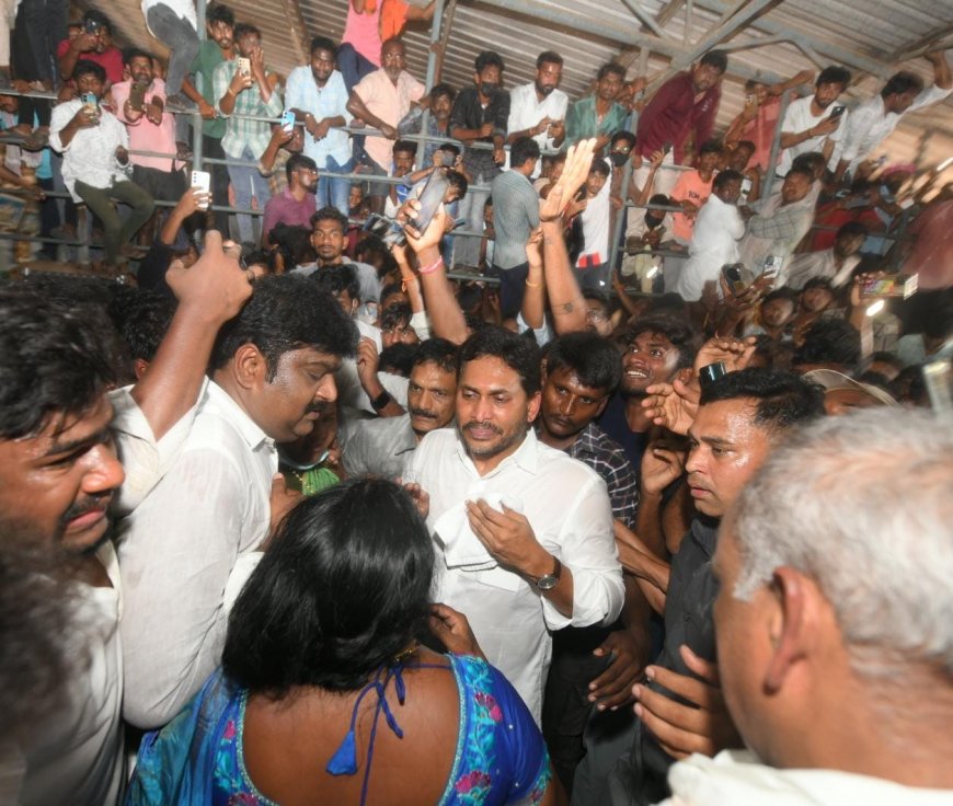 మిర్చి రైతుల బాధలు అవస్థలు పట్టని ప్రభుత్వం