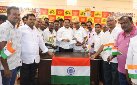 దేశ రక్షణ నిధికి  ప్రవీణ్ విరాళం అభినందనీయం- ఎమ్మెల్యే ఇంటూరి