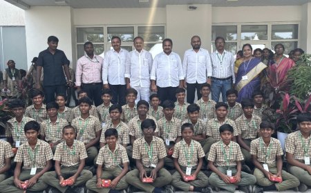 అసెంబ్లీలో చర్చలను ప్రత్యేకంగా తిలకించిన కరేడు విద్యార్థులు