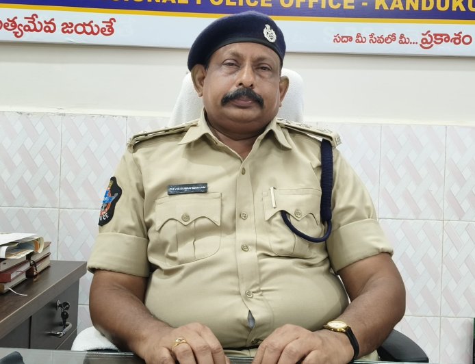 పెట్రోల్, డీజిల్ కొరతపై  ఆందోళన చెందాల్సిన అవసరం లేదు - డీఎస్పీ బాలసుబ్రమణ్యం