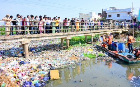 వ్యర్ధాల నిర్వహణలో  ప్రతి ఒక్కరూ తమవంతుగా  బాధ్యత వహించాలి కలెక్టర్ రాజాబాబు