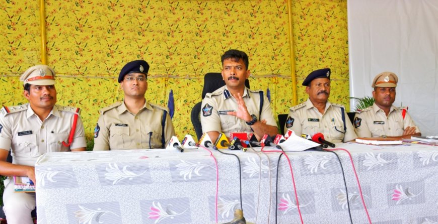 డీజీ పేటలో జరిగిన  ఇద్దరు మహిళ హత్య కేసులను చేదించిన పోలీసులు