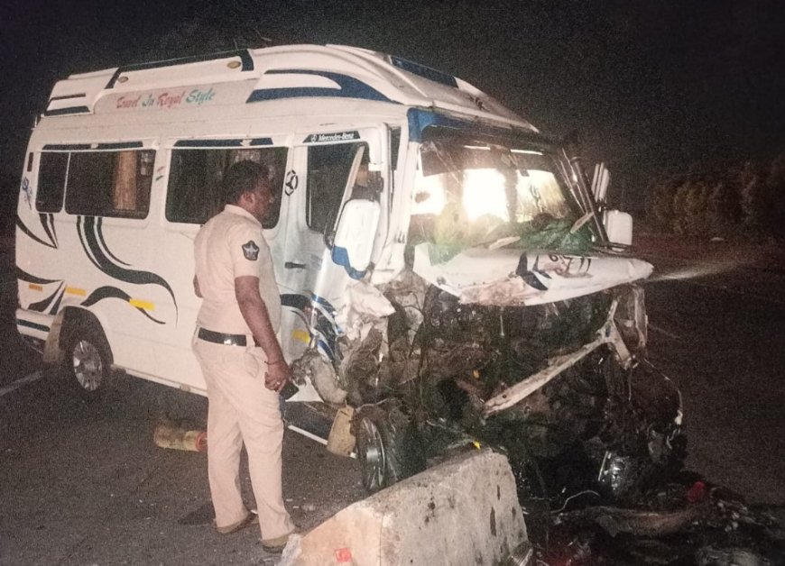 పెళ్లి బృందానికి త్రుటిలో తప్పిన ప్రమాదం